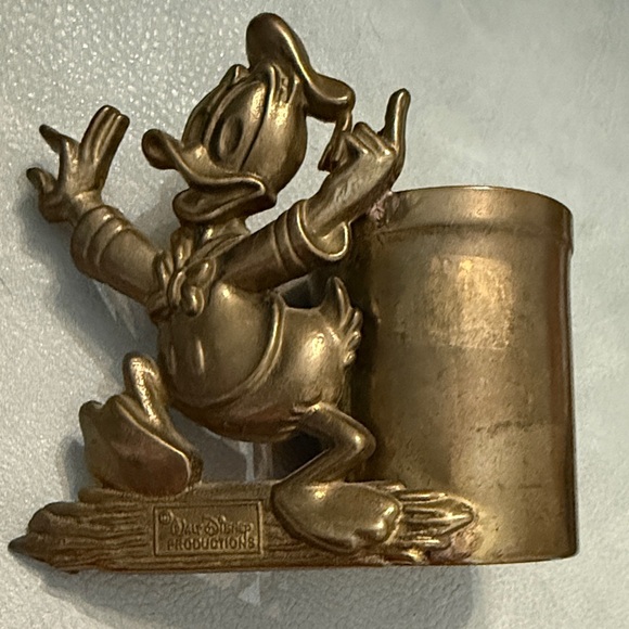 Vintage Walt Disney Donald Duck BRASS Pencil holder